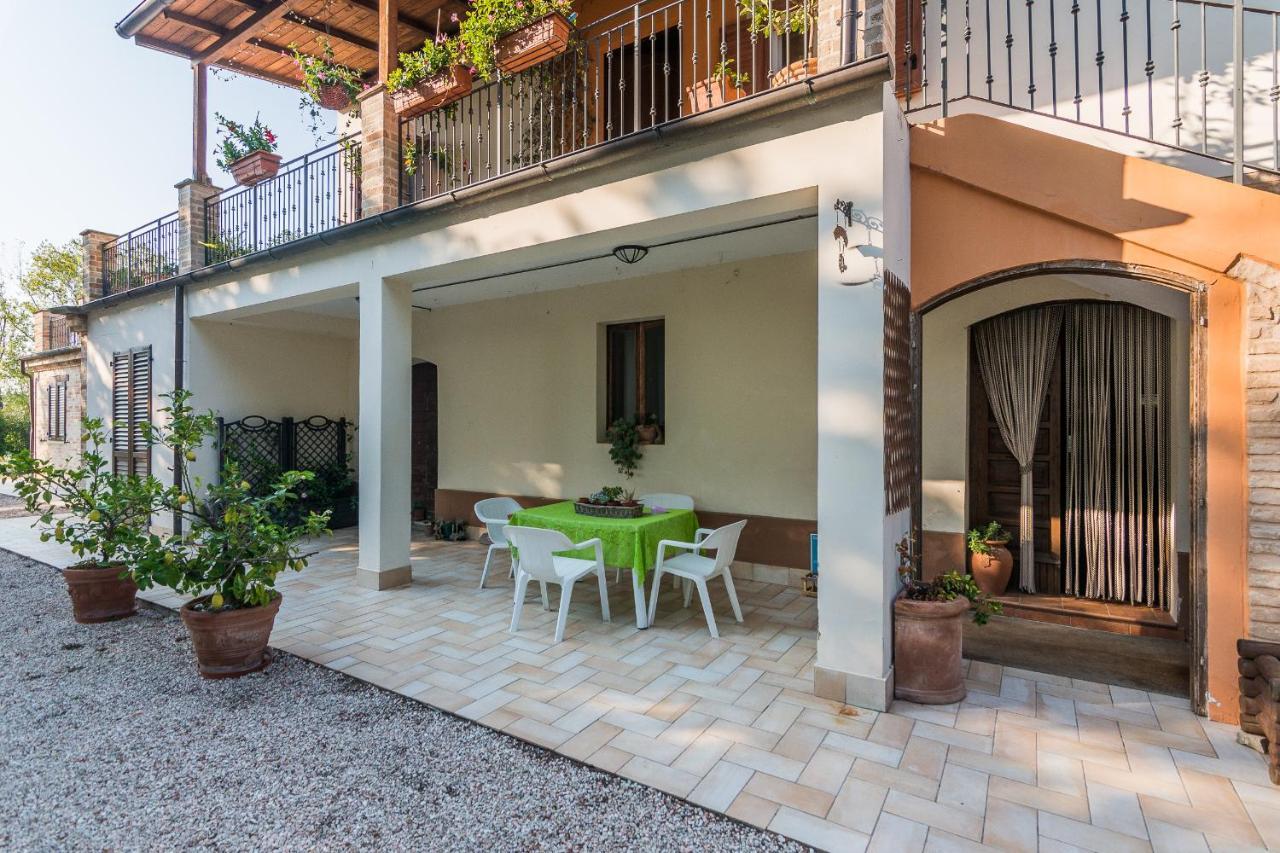 Country House Le Marche Monte San Pietrangeli Buitenkant foto